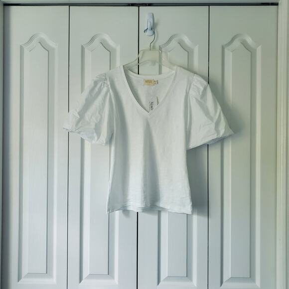 Nation LTD Optic White Traci Bubble Sleeve V-Neck Tee M NWT Bubble Sleeve Flirty - Picture 2 of 13
